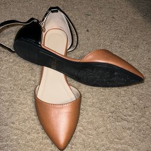 Size 8 (US) Brown and Black Ballerina Flat with Ankle Strap. BRAND NEW!